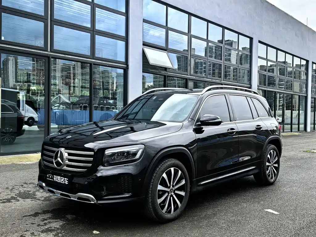Mercedes-Benz GLB 2025
