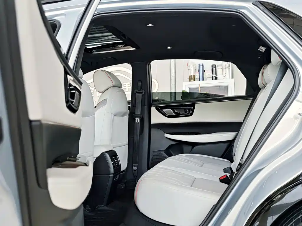 Honda Lieguan e:NS2 — миниатюра 7