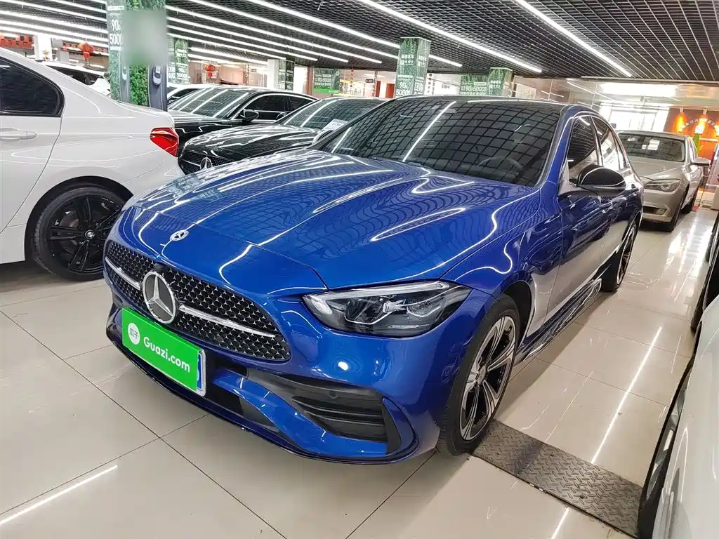 Mercedes-Benz C-Class 2022