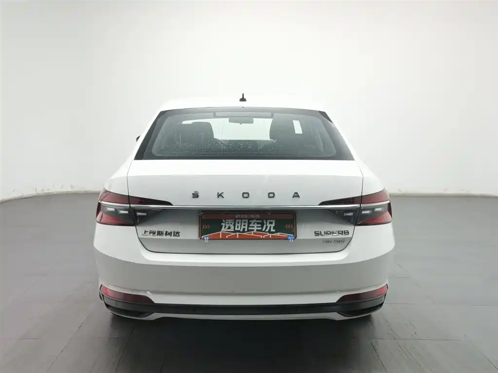 Skoda Superb 2019 TSI280 DSG Standard