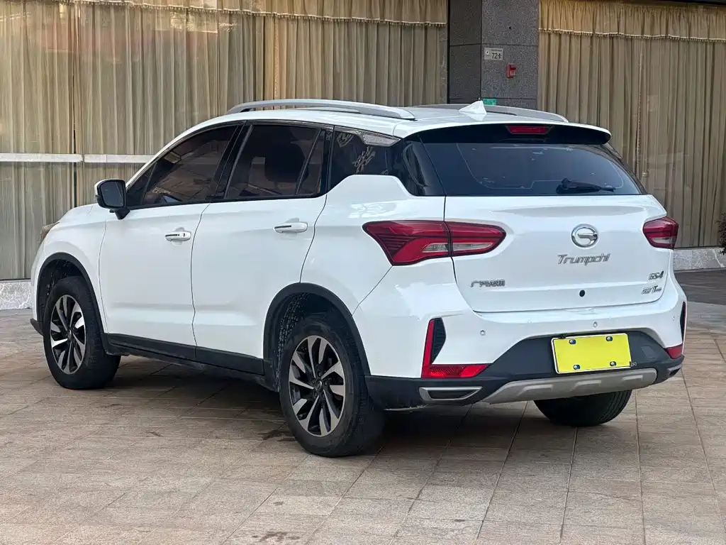 GAC TRUMPCHI GS4