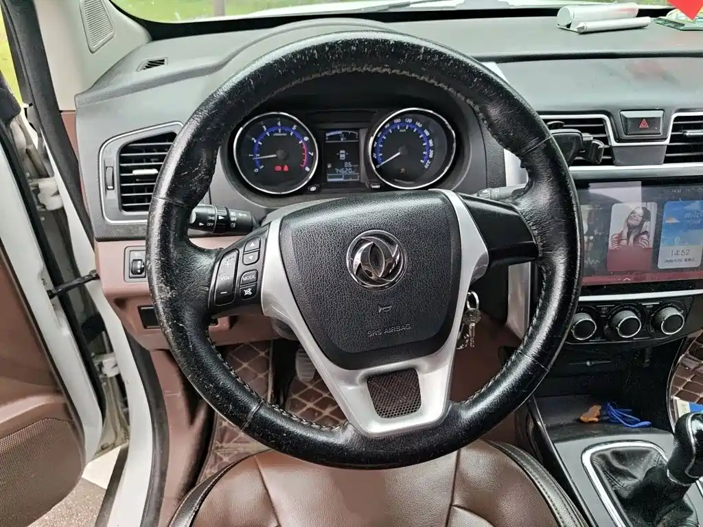 Fengxing Fengxing SX6 — миниатюра 3