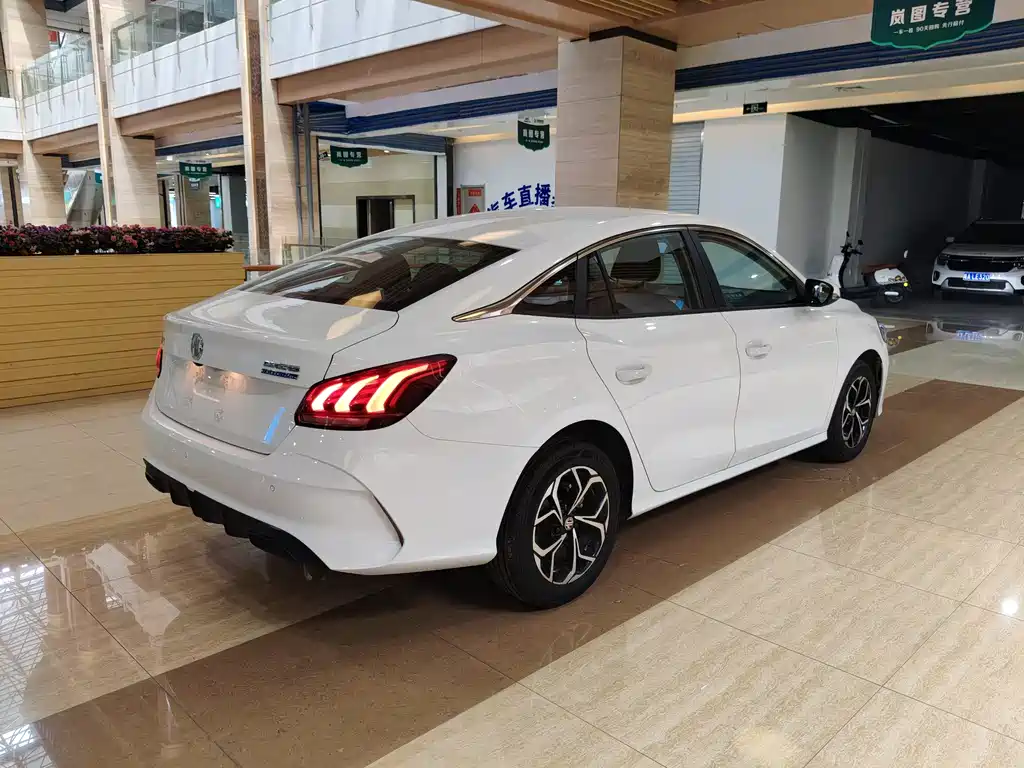 MG 5 2023 180DVVT MT