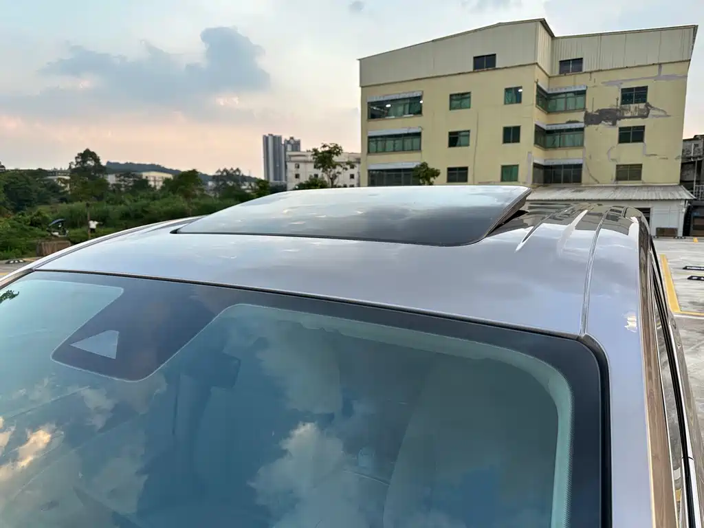 Roewe iMAX8 New Energy — миниатюра 38