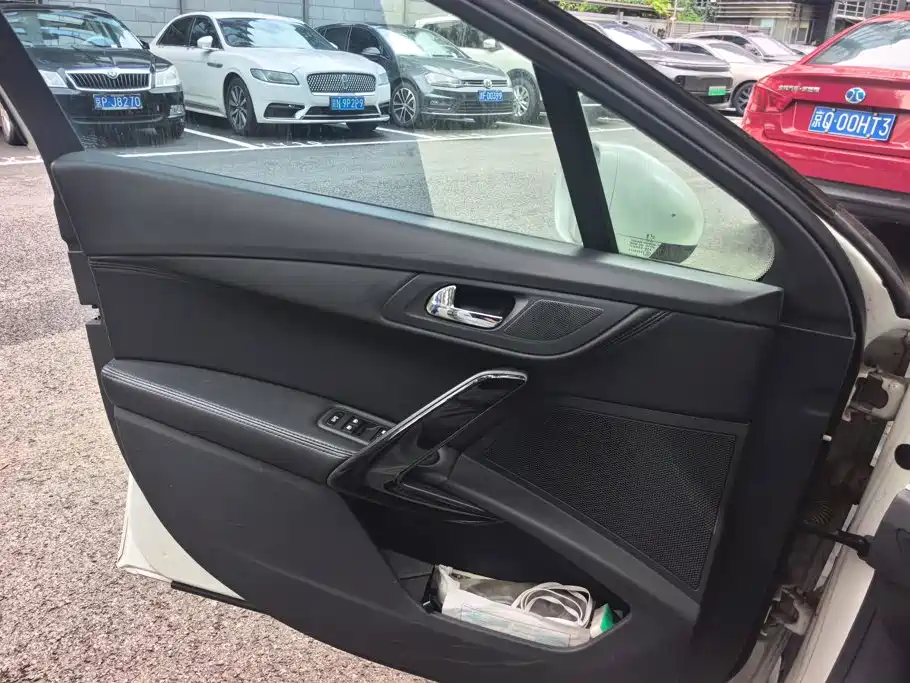 Peugeot 508 — миниатюра 7