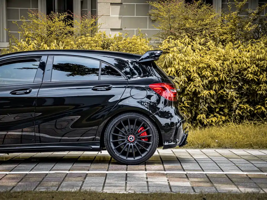 Mercedes-Benz A-Class AMG (Import) — миниатюра 9