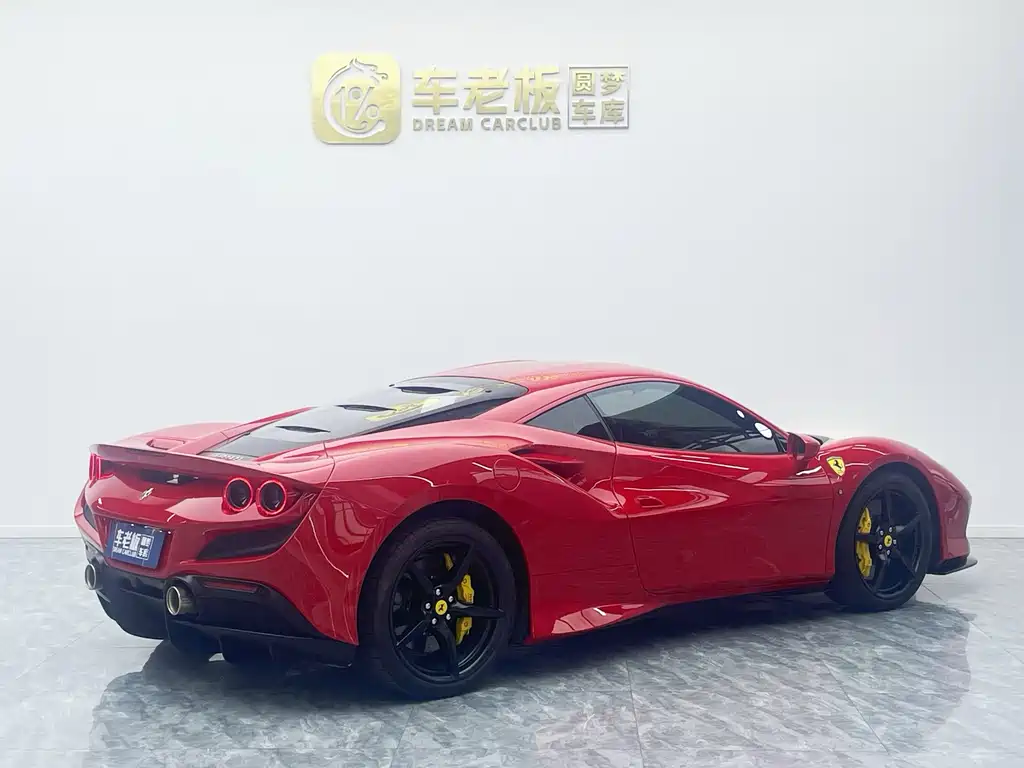 Ferrari F8 — миниатюра 4