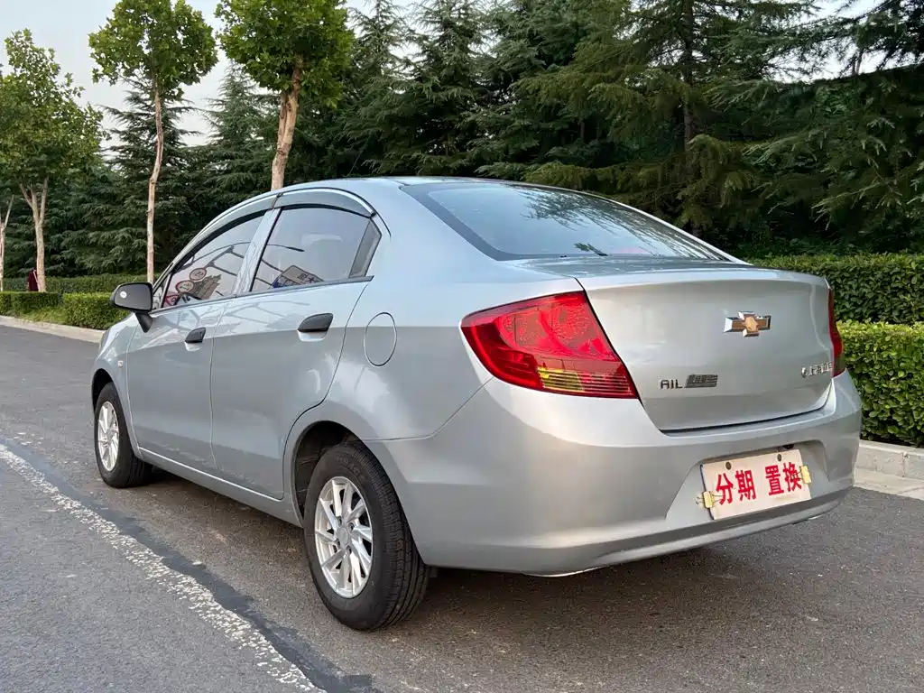 Chevrolet Sail — миниатюра 14