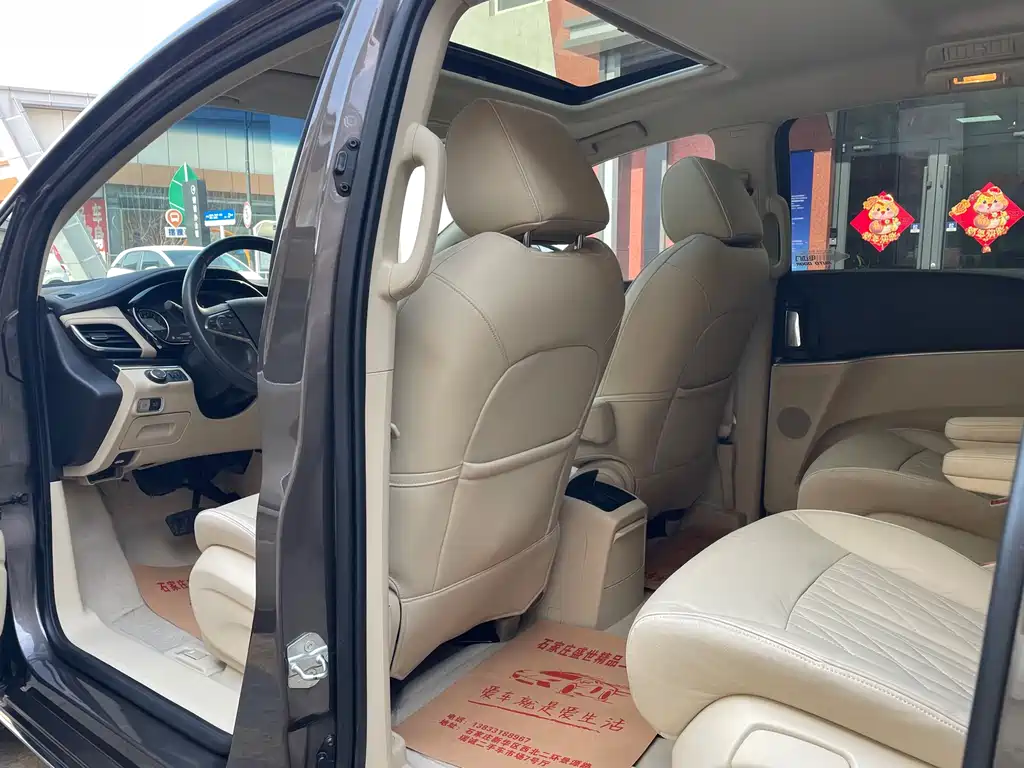 Buick GL8 2023 652T Luxury