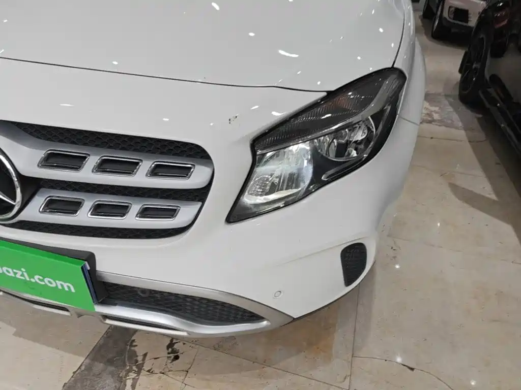 Mercedes-Benz GLA — миниатюра 24