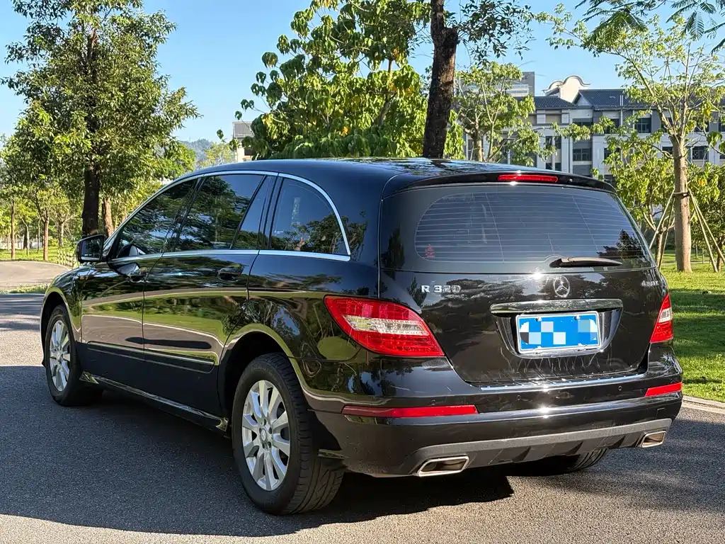 Mercedes-Benz R-Class — миниатюра 7