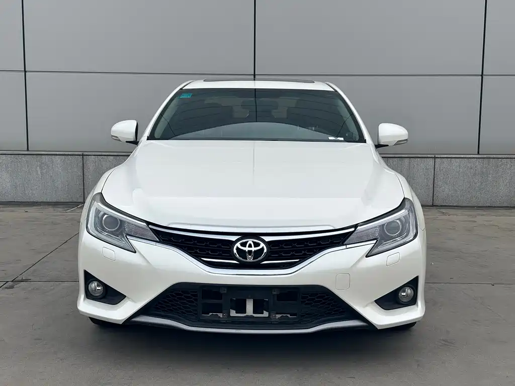 Toyota Reiz 2013 2.5V