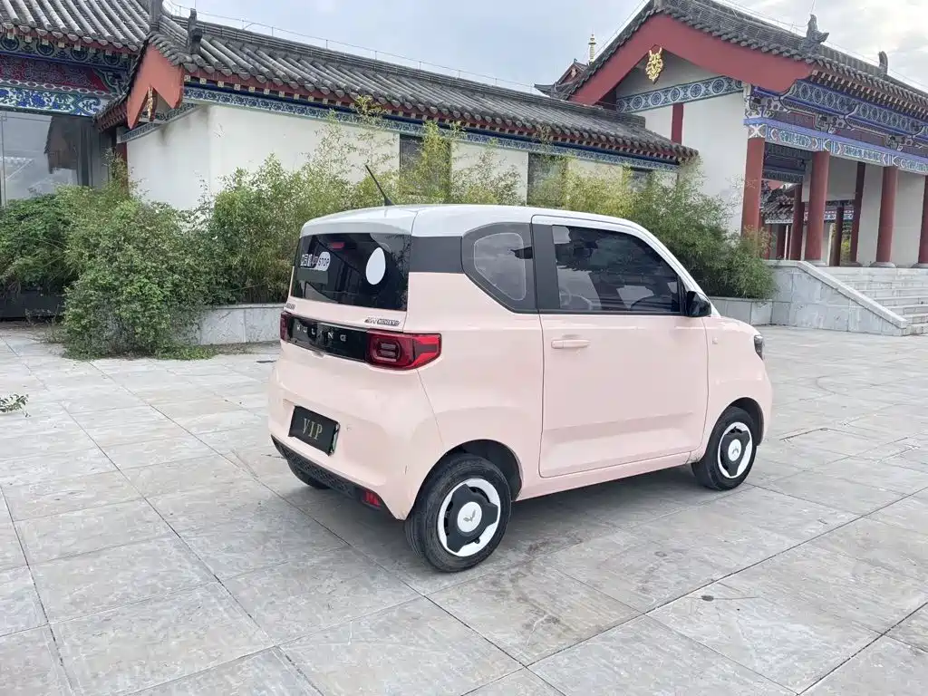 Wuling MINIEV — миниатюра 9