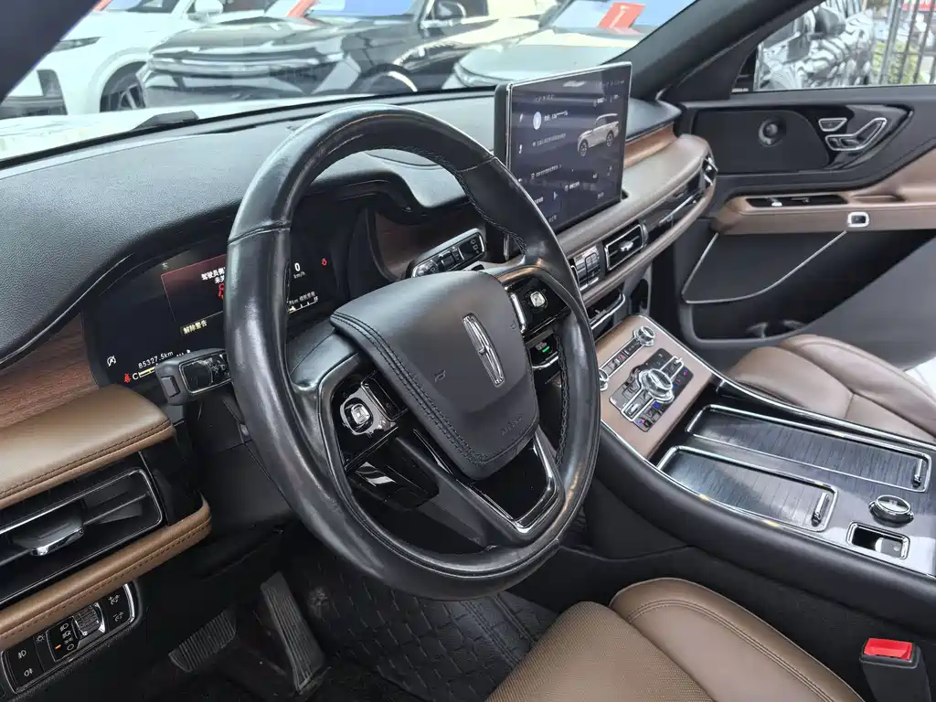 Lincoln Aviator 2020 3.0T V6