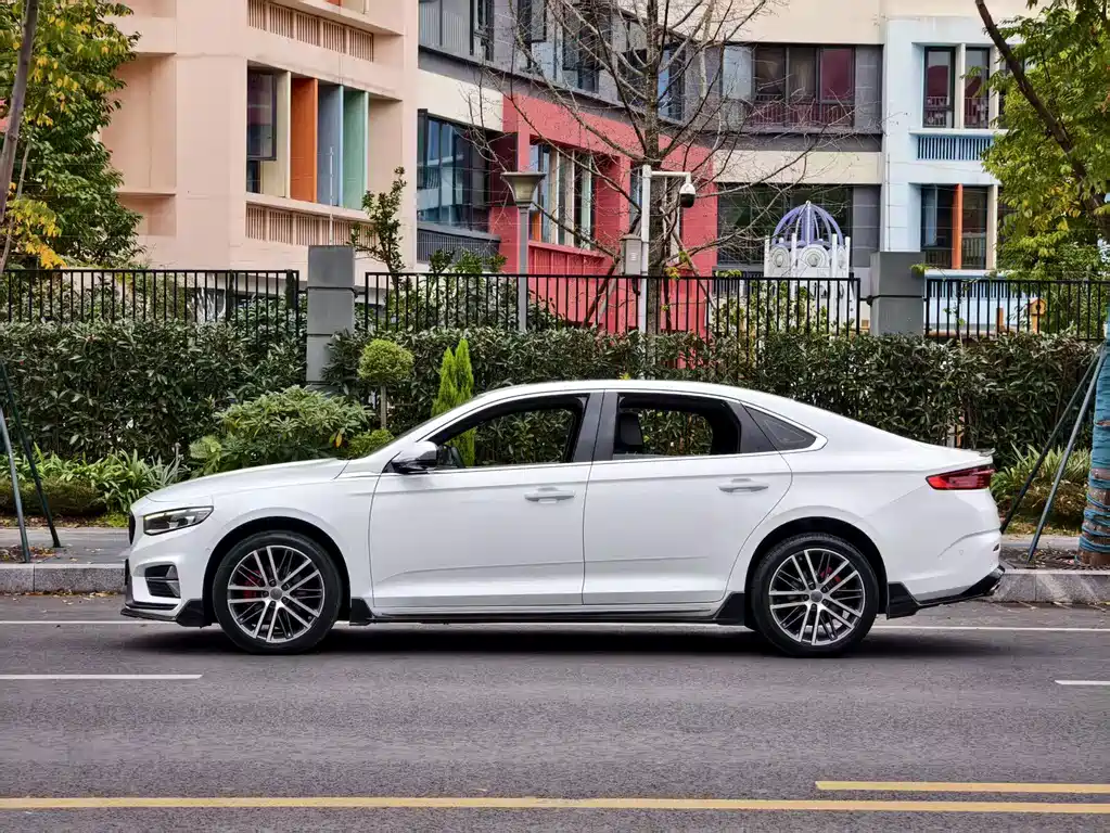 GEELY AUTOMOBILE XINGRUI