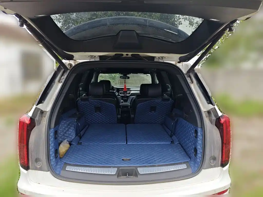 Cadillac XT6 — миниатюра 20