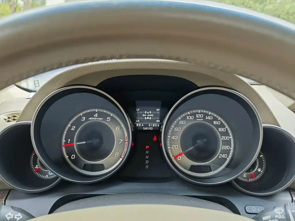 Acura MDX — миниатюра 15