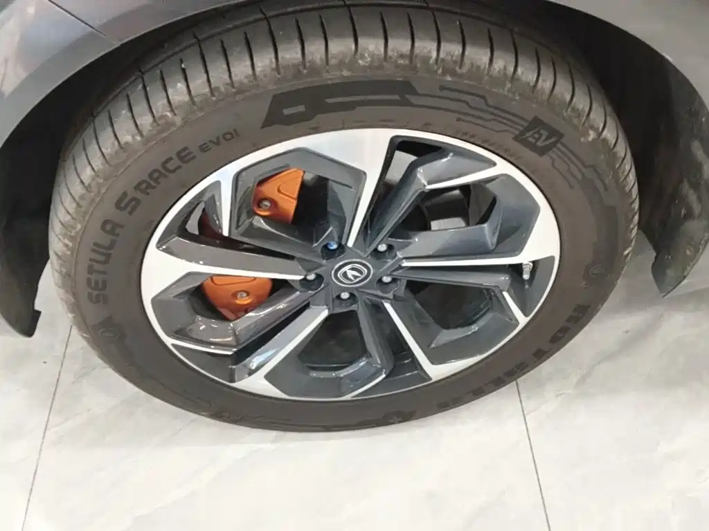 Changan UNI-K iDD — миниатюра 23