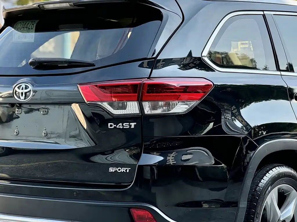 Toyota Highlander — миниатюра 8