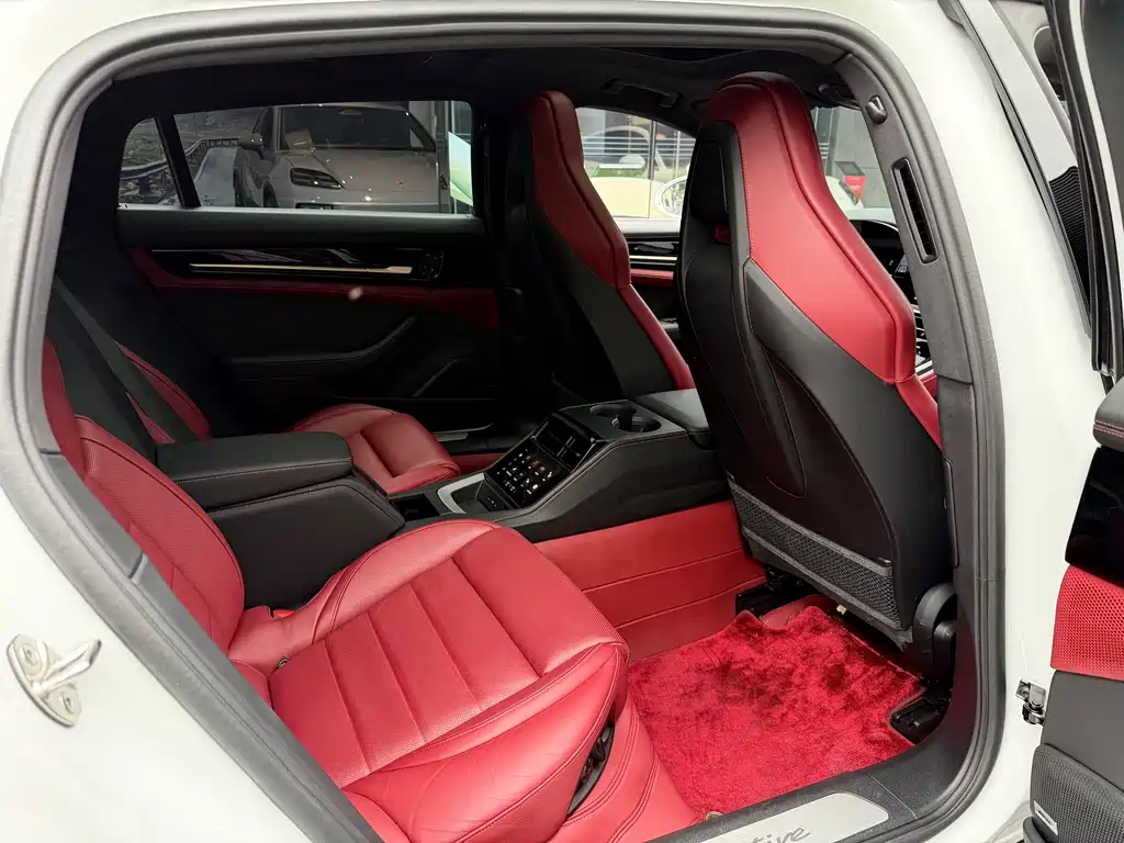Porsche Panamera — миниатюра 13