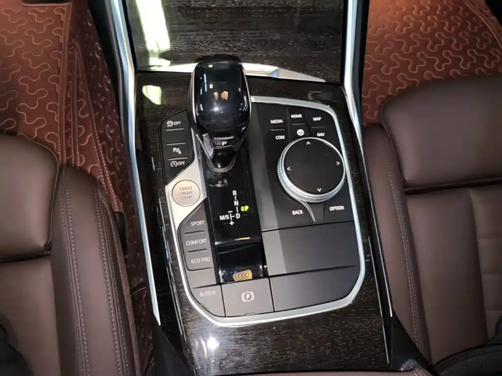 BMW 3 Series — миниатюра 14
