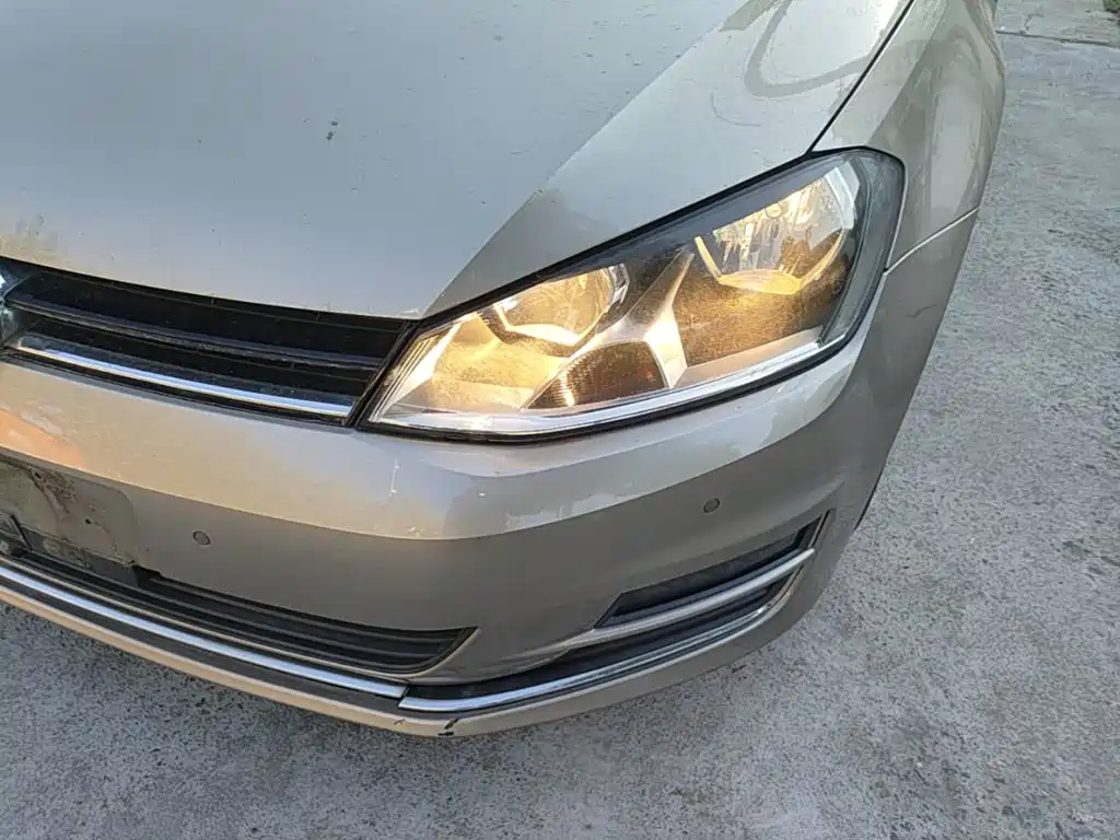 Volkswagen Golf — миниатюра 24