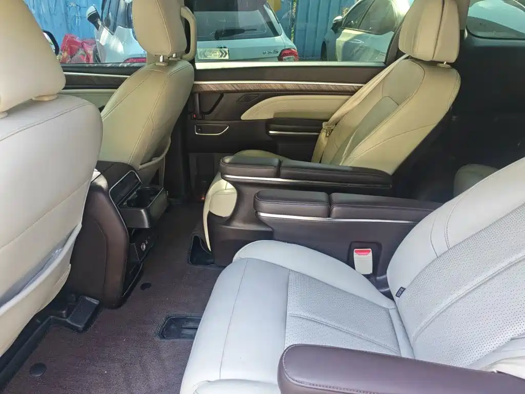 GAC Motor Trumpchi M8 — миниатюра 18