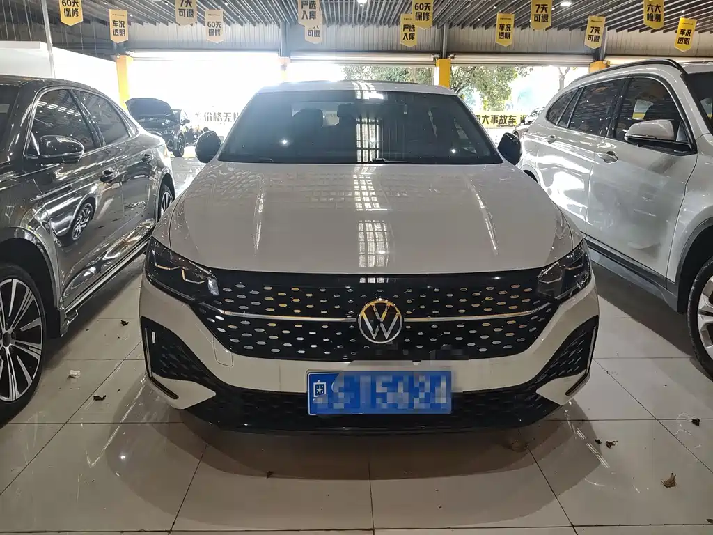 Volkswagen Lavida — миниатюра 2