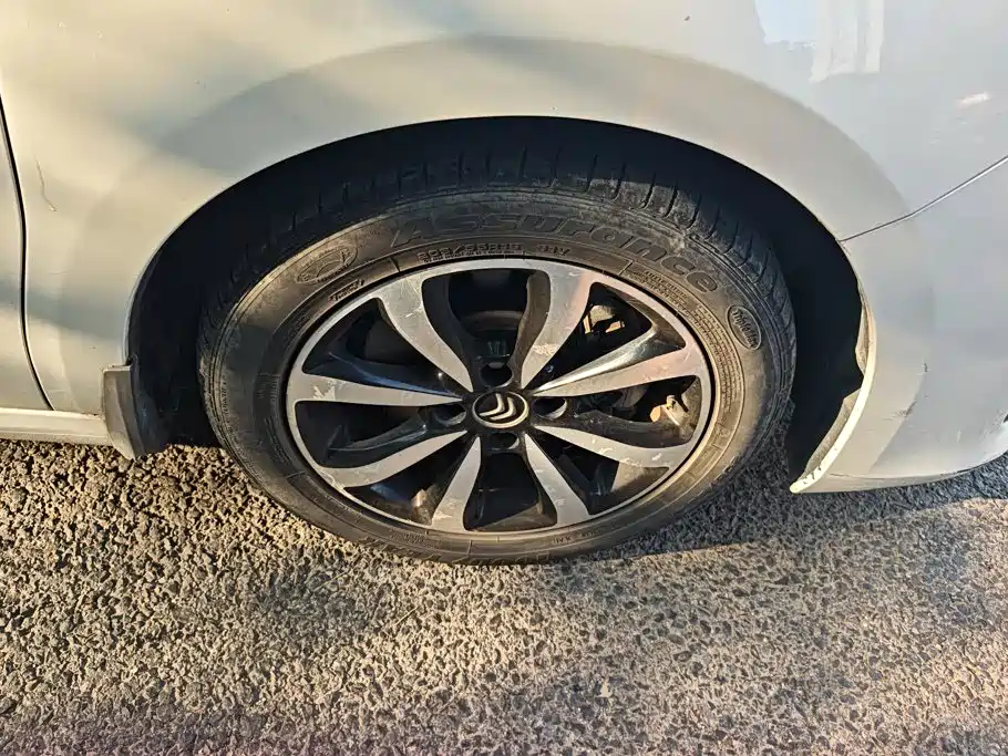 Citroen C4 — миниатюра 6