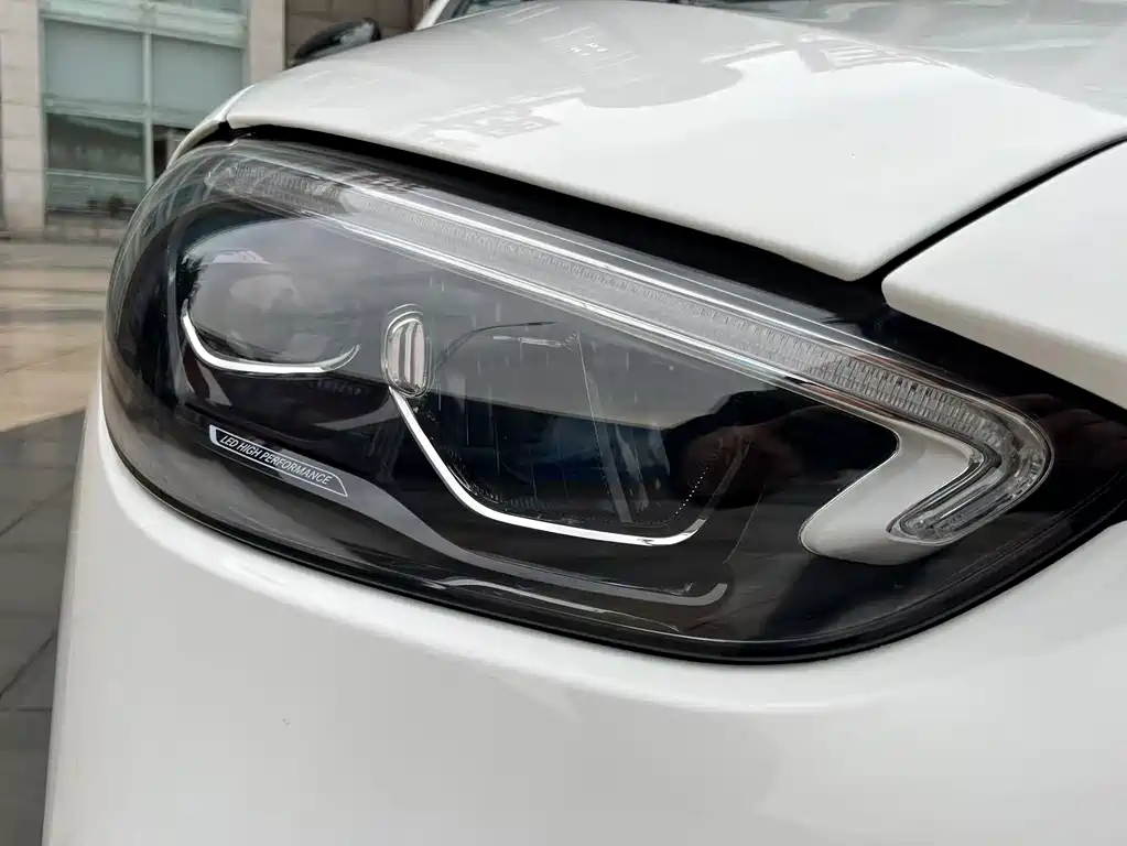 Mercedes-Benz C-Class — миниатюра 21