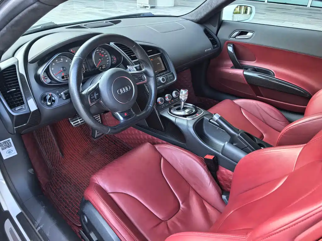 Audi R8 — миниатюра 8