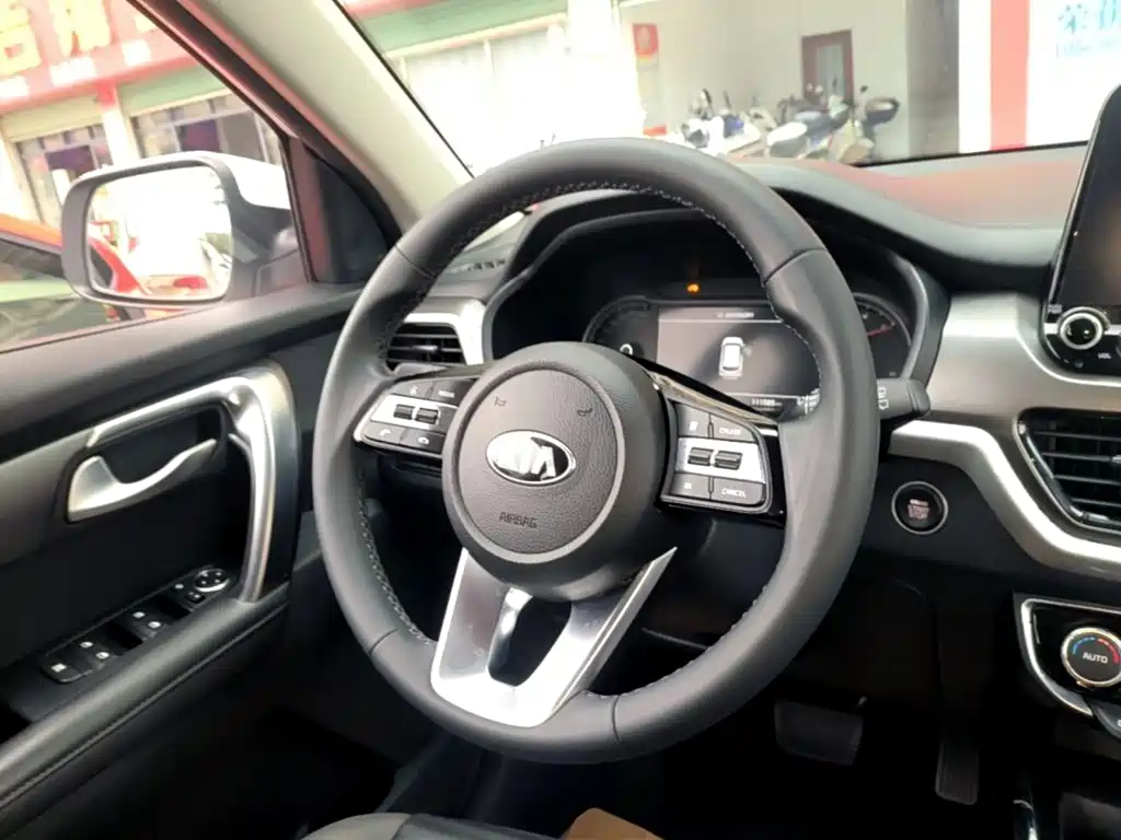 Kia Sportage — миниатюра 11