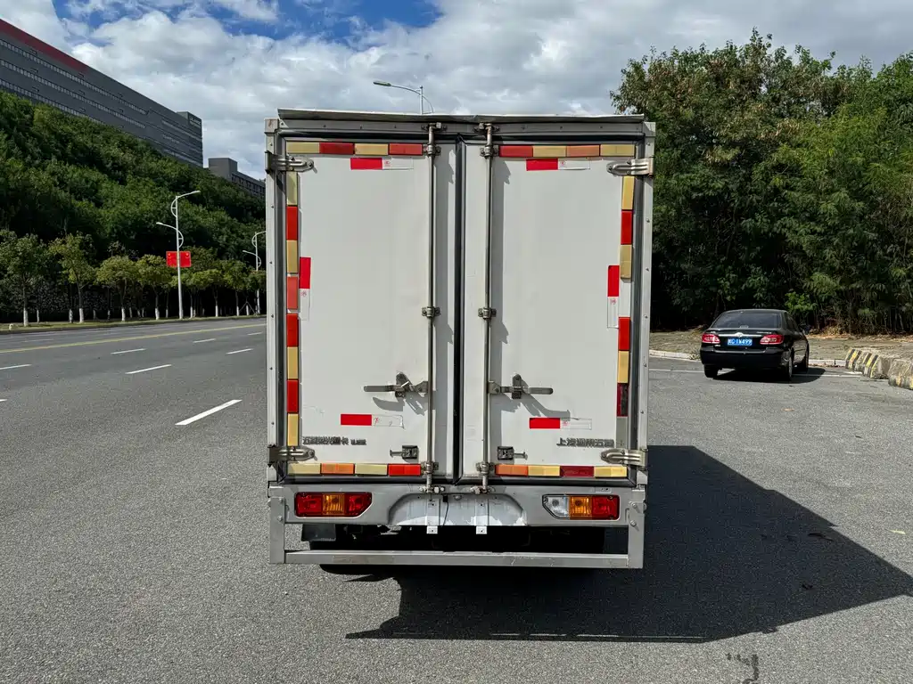 Wuling Rongguang New Truck — миниатюра 8