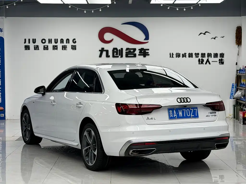 Audi A4L — миниатюра 12