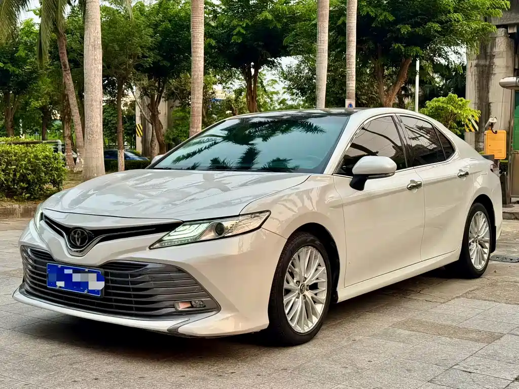 Toyota Camry 2018