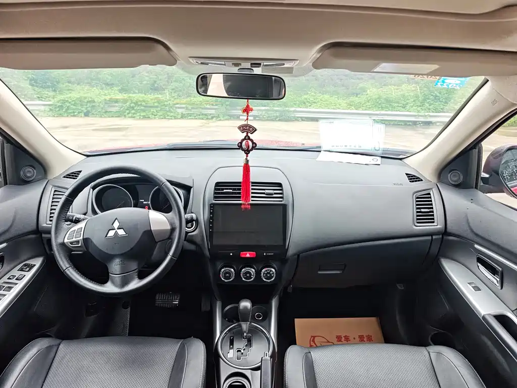 Mitsubishi ASX — миниатюра 6