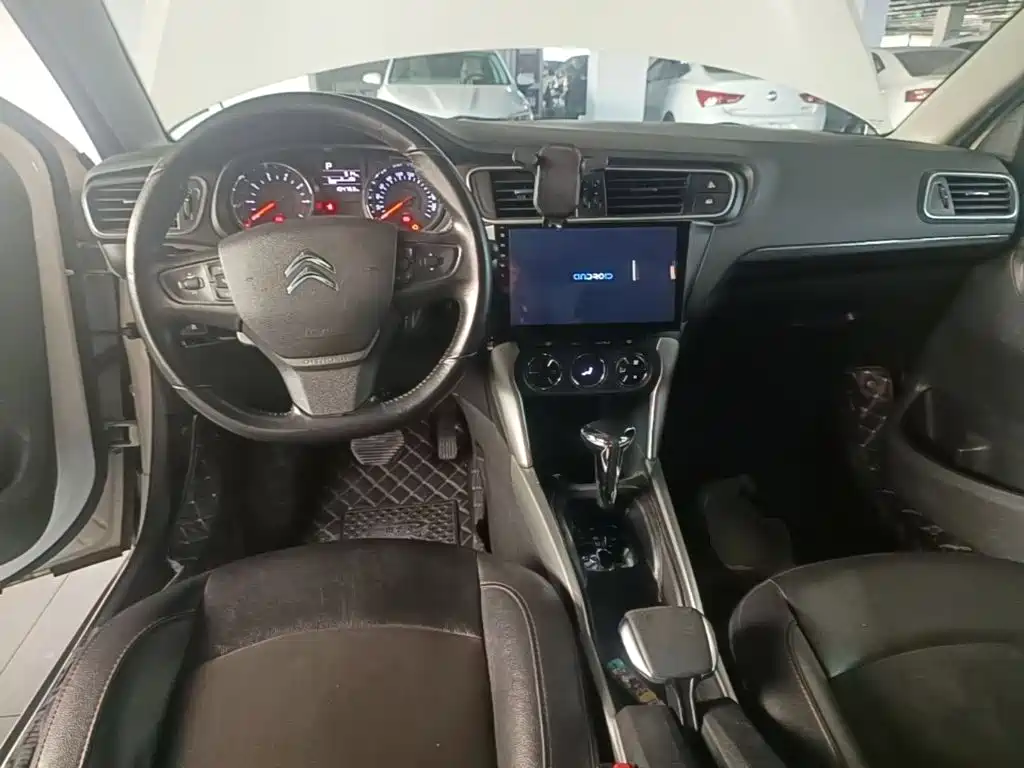 Citroen C3-XR — миниатюра 10