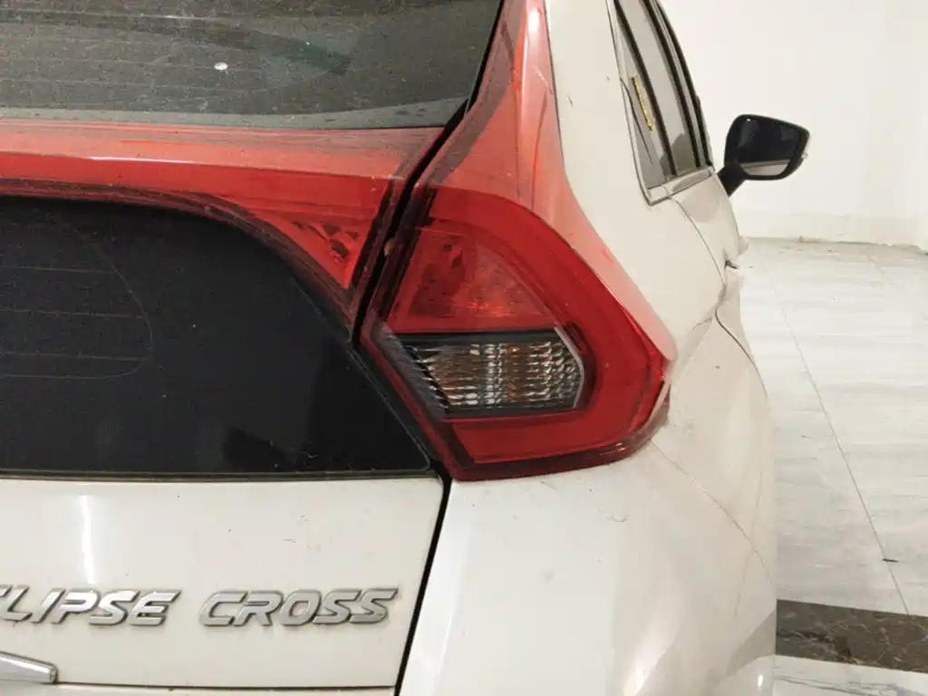 Mitsubishi Eclipse Cross — миниатюра 8