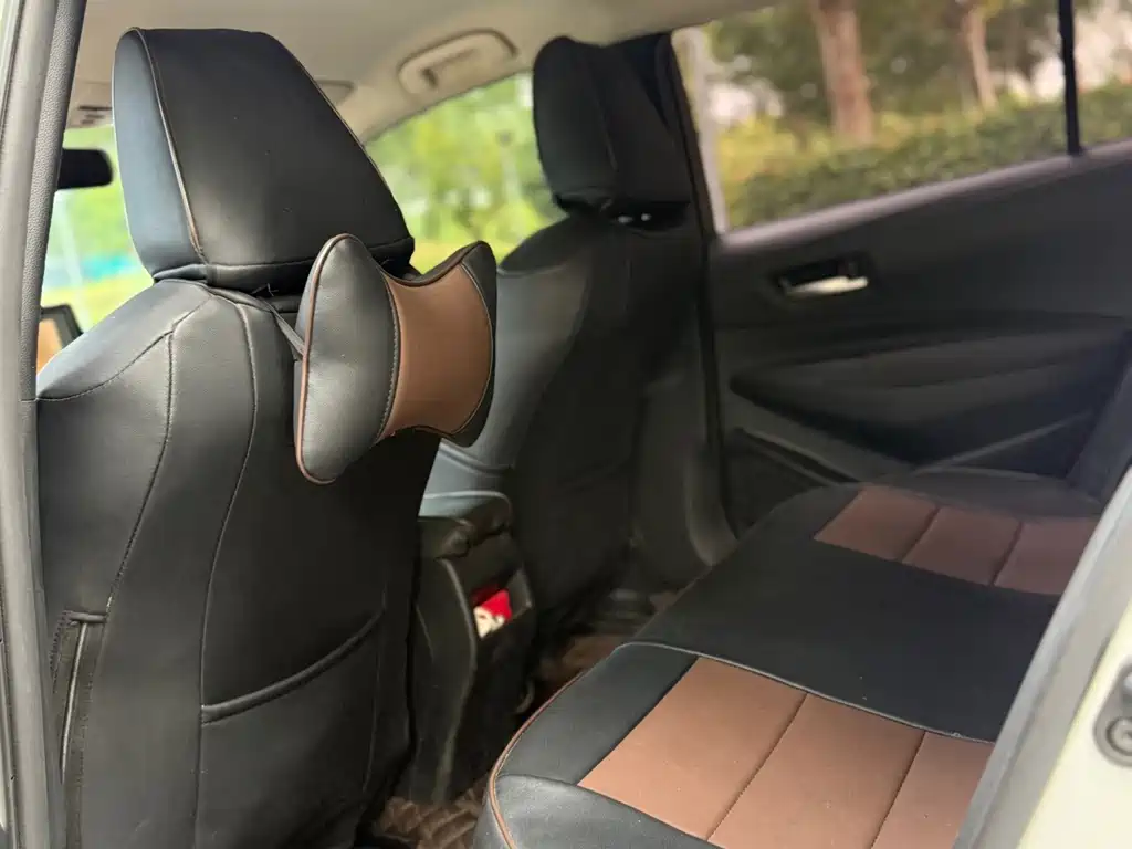 Toyota Corolla — миниатюра 5