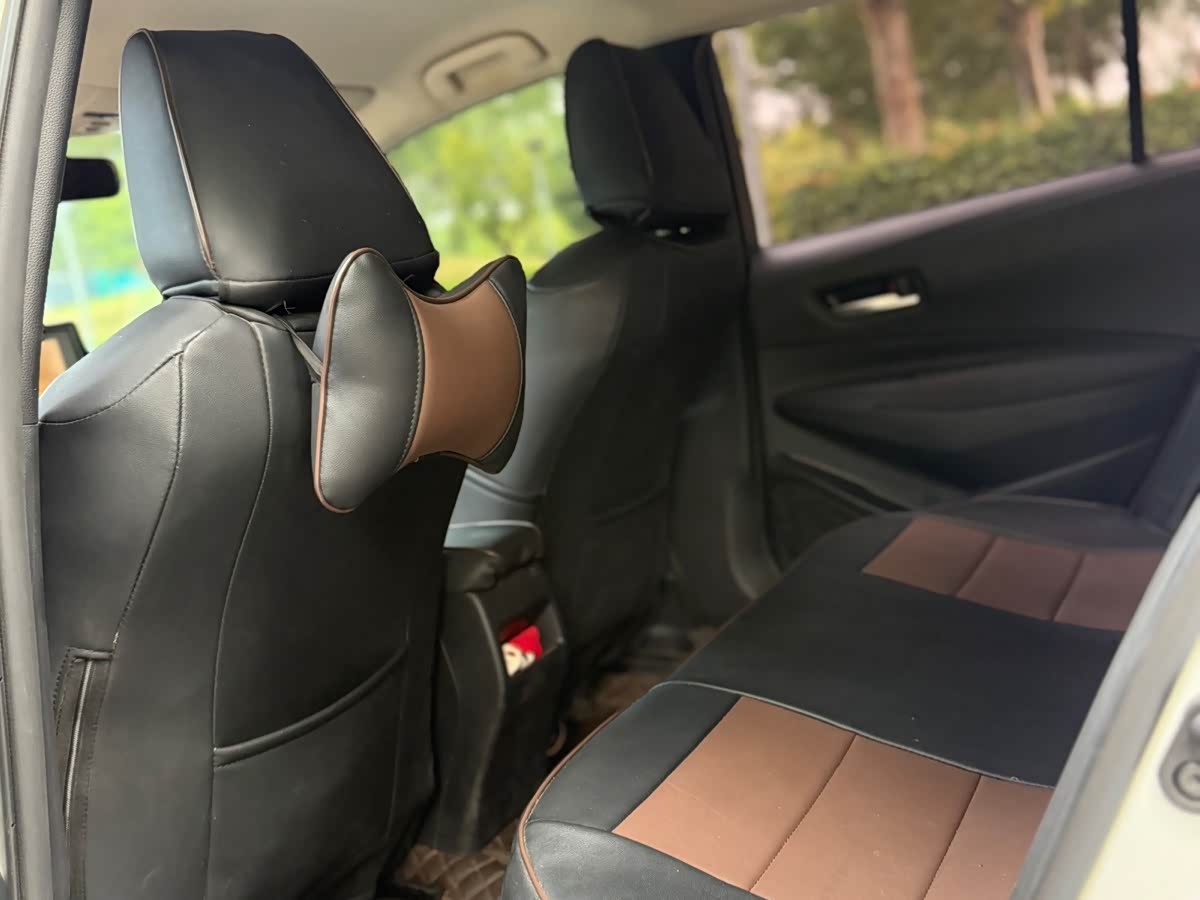 Toyota Corolla 1.2 л 2024 г. Белый, пробег 30000 км