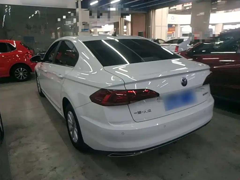 Volkswagen Bora 2021 1.5L AT Fashion Smart Connect