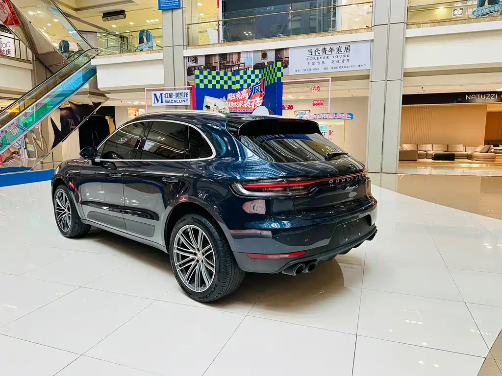 Porsche Macan — миниатюра 7