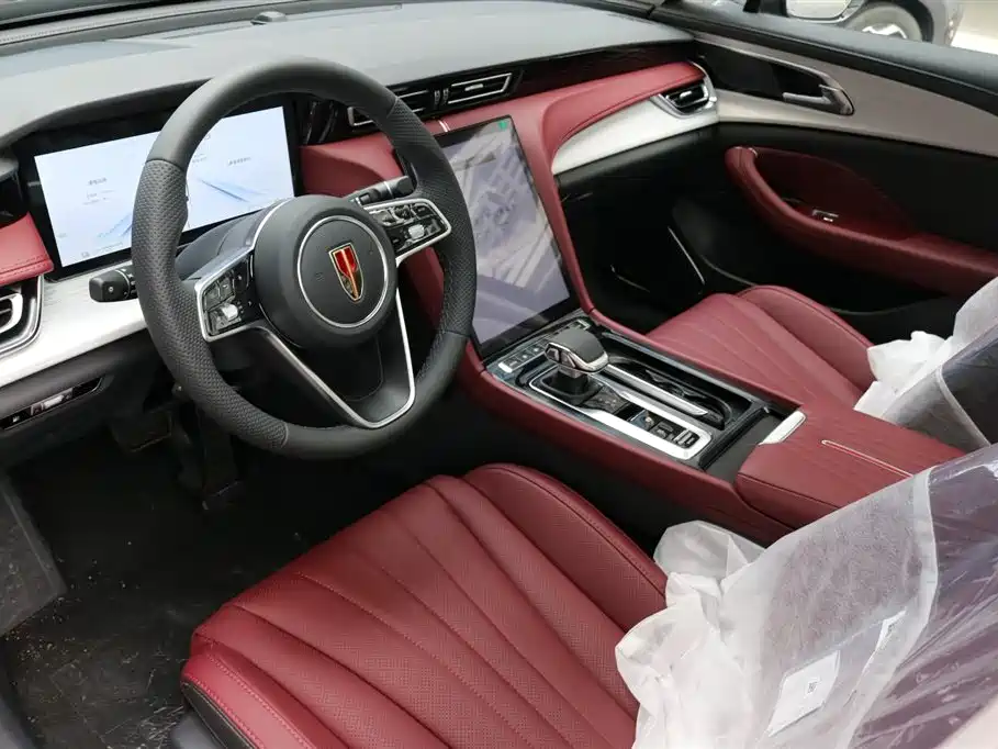 Hongqi H5 PHEV 2025 130