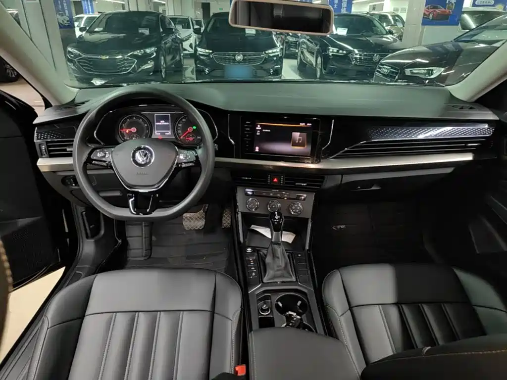 Volkswagen Passat — миниатюра 10