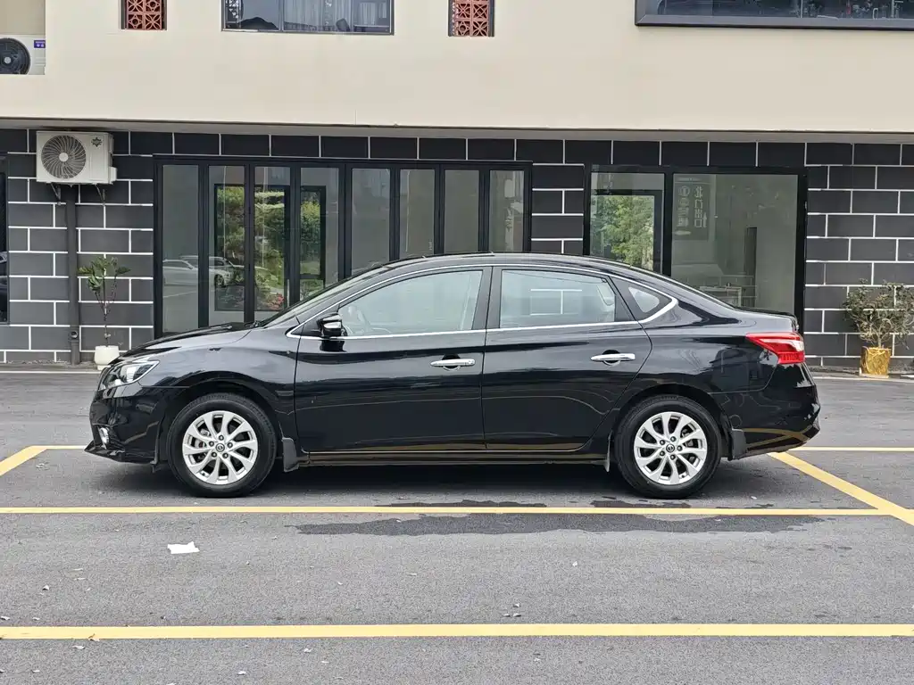 Nissan Sylphy — миниатюра 4