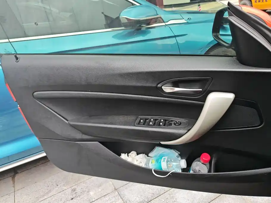 BMW 2 Series (Import) — миниатюра 4