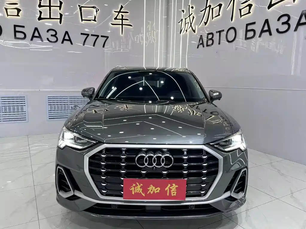 Audi Q3 2022 35 TFSI Fashion