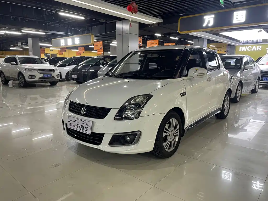 SUZUKI SWIFT