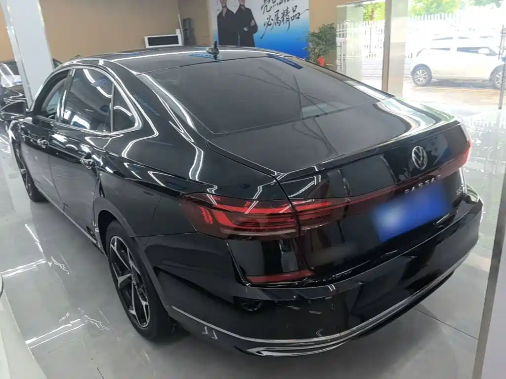 Volkswagen Passat 2024 330TSI Elite