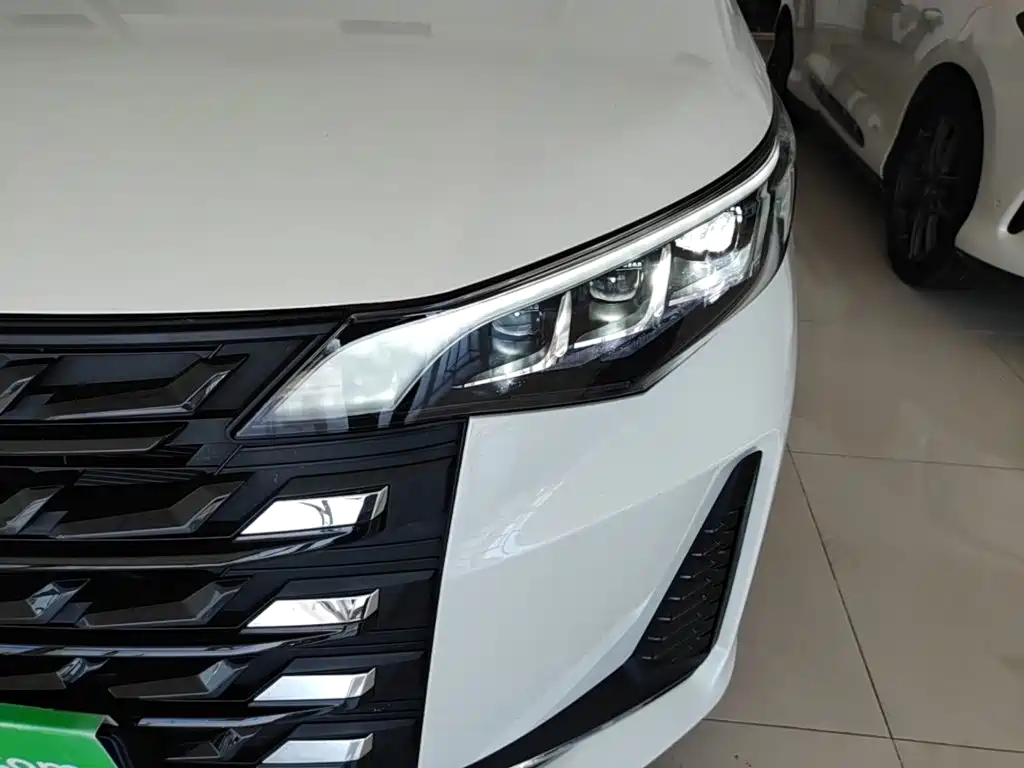 GAC Motor Trumpchi M6 — миниатюра 24